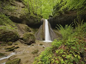 Waterfalls: ibxshu11534734.jpg