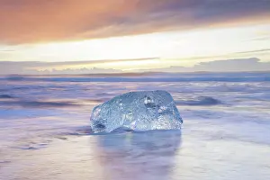 Piece: Ice on the beach