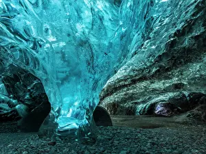 Tranquillity: Ice cave in the Vatnajoekull NP, Iceland. Ice ca