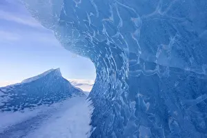 Fjallsrln: Ice formations in the Fjalls rlnn Glacier Lagoon