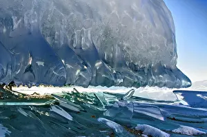 Siberia: Ice sculpture, Lake Baikal, Olkhon Island, Priba