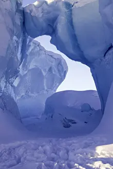 Nunavut: Iceberg, blue ice, detail, Baffin Island, Davis