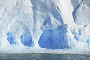 Worn: Iceberg Design, Antarctica