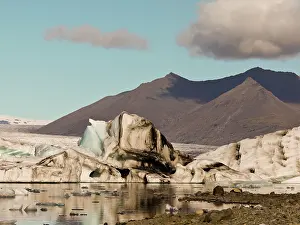 Broken: Iceberg formations broken off from the Breidamerkurjokull