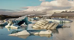Broken: Iceberg formations broken off from the Breidamerkurjokull