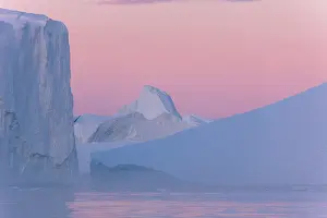 Regi: Iceberg at sunset - Ilulissat Icefjord - Greenland
