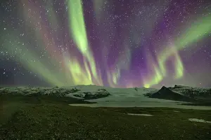 Unique: Iceland, Aurora Borealis near Fjallsarlon
