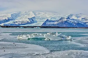 Lagoon: Iceland, Fjallsarlon Glacier Lagoon