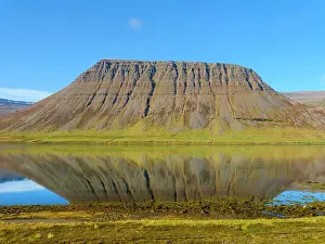 Awesome: Iceland. Landscape in fjord Alftafjordur during autumn