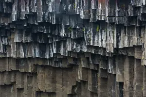 Gavriel: Iceland, Skaftafell, Svartifoss waterfall