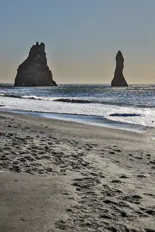 Seashore: Iceland, Vik. Reynisfjara black sand beach
