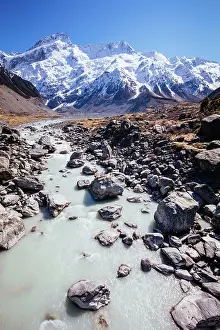 Half: The iconic half day Hooker Valley Track hike at M
