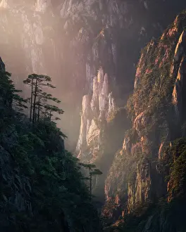 Iconic: Iconic rock formation of Yellow mountains. Xihai