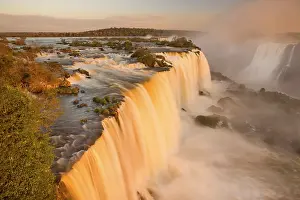 Iguacu: Iguacu Falls / Iguazu Falls / Iguassu Falls - water
