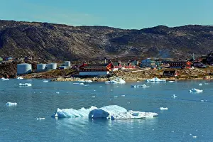 Holsteinborg: Ilulissat Icefjord - ice floes drifting
