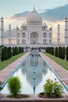 Vision: India, Uttar Pradesh, Agra. Taj Mahal, vertical view of Taj