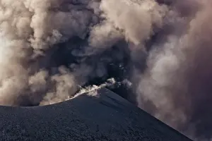 Java: Indonesia, Sumatra, Java, Anak Krakatau