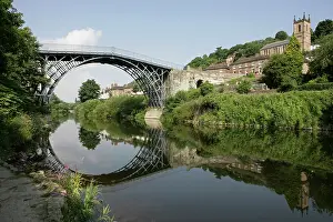 Severn: Iron Bridge over The River Severn