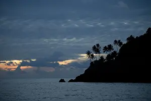220518: Island - silhouette at sunset - Raja Ampat, West
