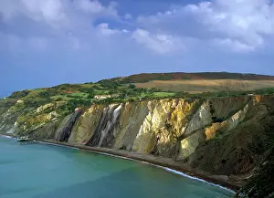 Wight: ISLE OF WIGHT - Alum Bay, coloured sands