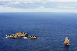 Birdman: Islets Motu Nui, Motu Iti and Motu Kao Kao, to