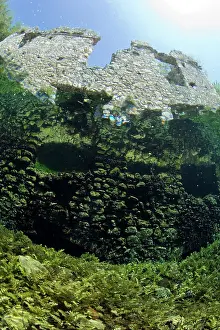 Abruzzi: Italy, Abruzzo, Capestrano, Capo d'Acqua lake the walls of t