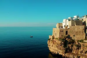 Clean: Italy, Apulia, Polignano a Mare. Old village