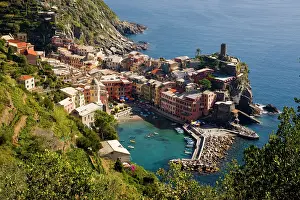 Lifestyle: Italy, Cinque Terre, Vernazza. The town