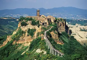 Barnes: Italy, Civita di Bagnoregio. Footbridge