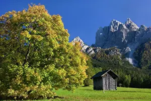 Shack: Italy - hut and mountain scenery - a little rustic