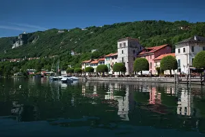Lakefront: Italy, Novara Province, Pella. Lakefront