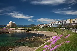 Alghero: Italy, Sardinia, Alghero. Rada di Alghero