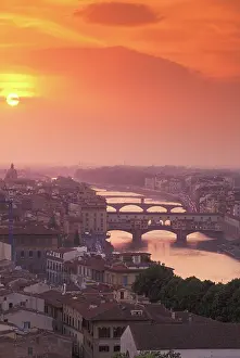 Vecchio: Italy, Tuscanny, Florence. Ponte Vecchio