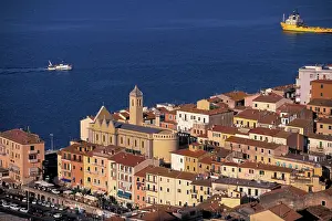Porto: Italy, Tuscany, L'Isolotto, Promontorio
