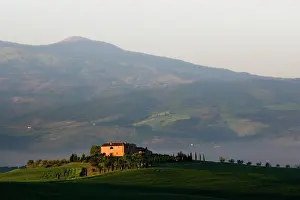 Smooth: Italy, Tuscany. Scenic of a villa in the
