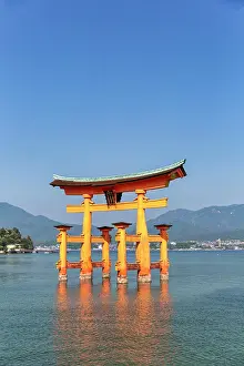 Label: Itsukushima Miyajima Japan. Itsukushima Shrine and