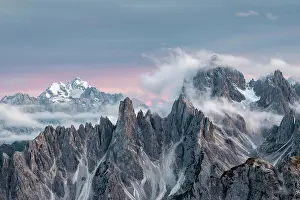 Adige: The jagged peaks of the Cadini di Misurina, Sesto