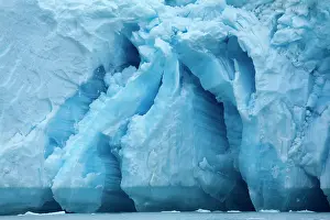 Sermeq: Jakobshavn Glacier blue ice at the face