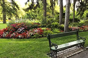 Bench: The Jardin Anglais, Vesoul, Haute-Saone, France