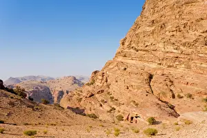 Petra: Jebel al Deir Valley, view from the hill