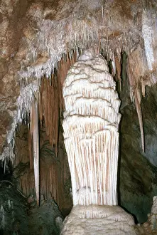 Speleothems: Jenolan Caves, Australia