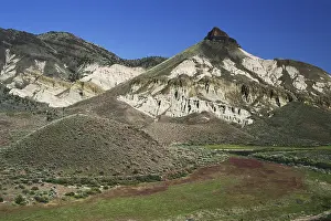 Rhyolite: John Day Fossil Beds