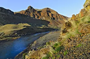 Mile: John Day River about 1 1/2 miles upriver from 30