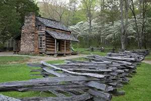 Huts: John Oliver Place in Cades Cove, Great Smoky Mountains