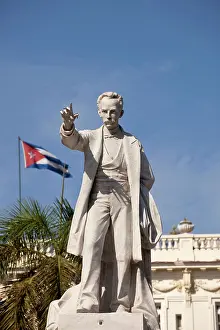 Author: Jose Marti Memorial at Parque Central or Central