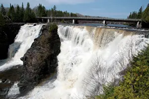 Platform: Kakabeka Falls