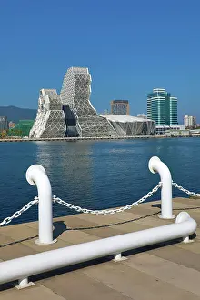 050320: The Kaohsiung Music Center in Kaohsiung Harbour