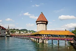 Landmarks: Kapellbruecke Bridge or Chapel Bridge, Chapel Bridge