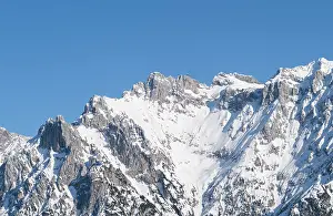 Cable: The Karwendel Mountain Range near Mittenwald
