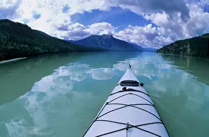 Exercise: Kayaking at the end end of Azure Lake in